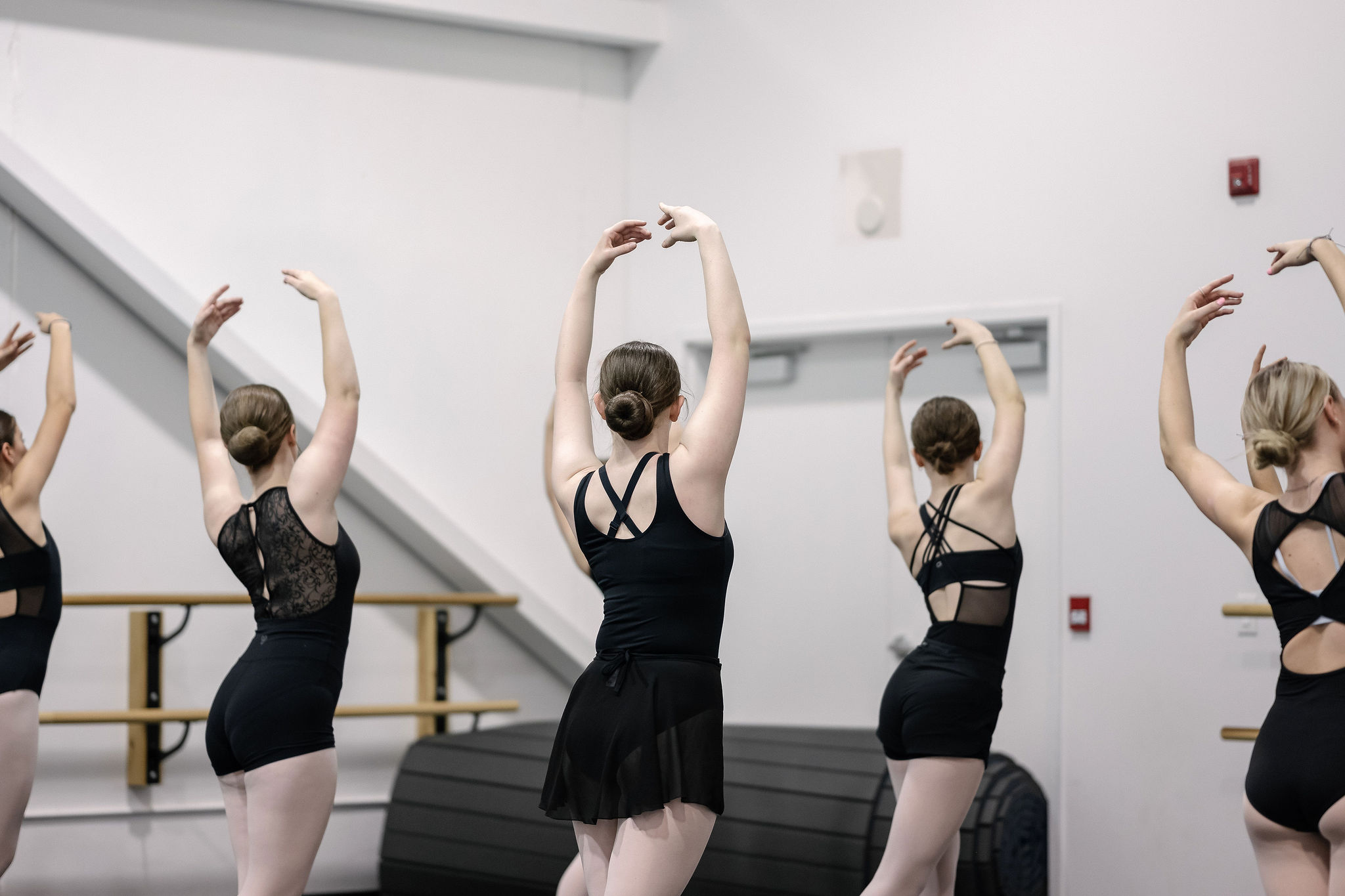 Dance practice tracker with rehearsal goals and technique development notes